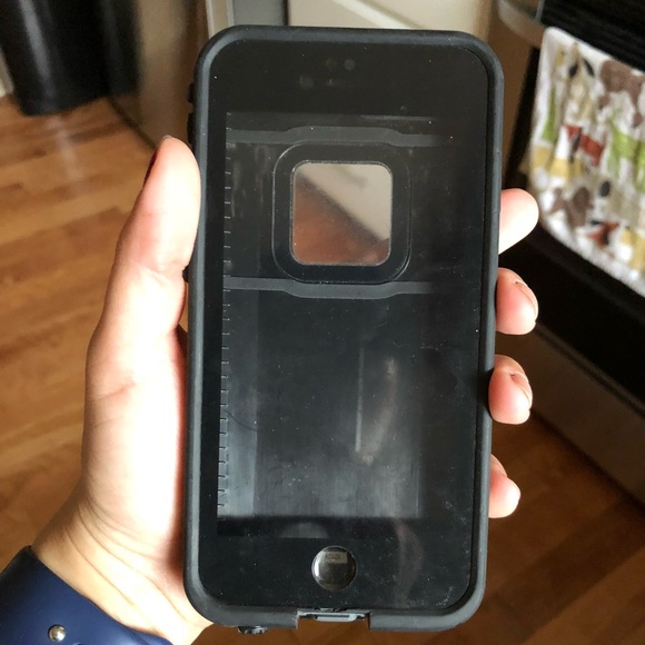 Lifeproof iPhone 6 case - Picture 1 of 3